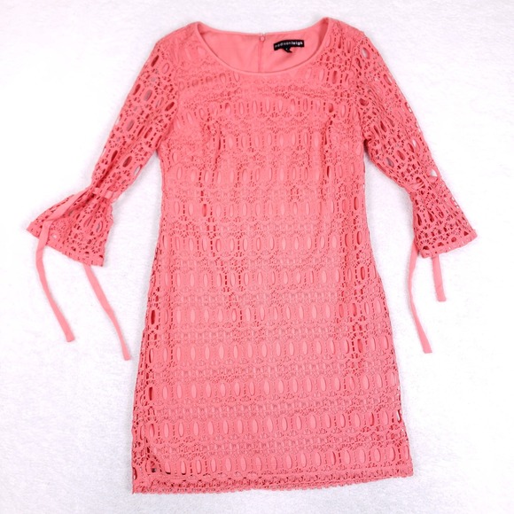 madison leigh Dresses & Skirts - Madison Leigh Lace Sheath Dress Womens 8 Coral Pink Bell Sleeve Wedding Guest